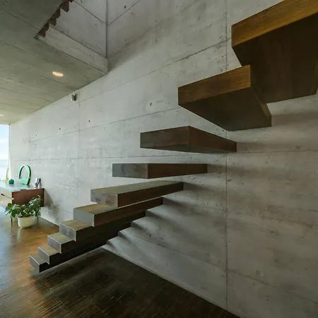 펜션 Luxury & Modern 4bd With Panoramic Lake View By Guestlee
